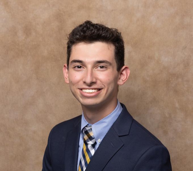 Photo of Zachary Miller